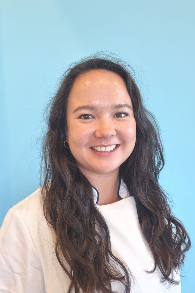 Dr Kim Larkin